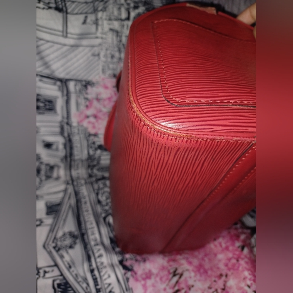 GUC Louis Vuitton red epi Speedy 25 - Picture 15 of 16